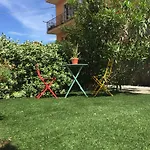 Oasi Eco Boutique 3* לבנטו
