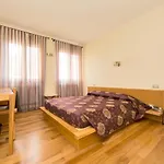 Hotel Oasi Eco Boutique 3*