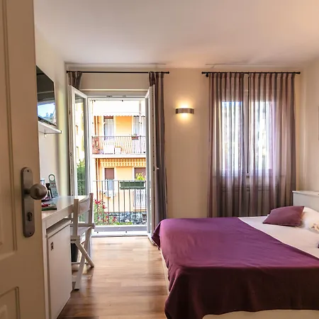 Ξενοδοχείο Oasi 3*